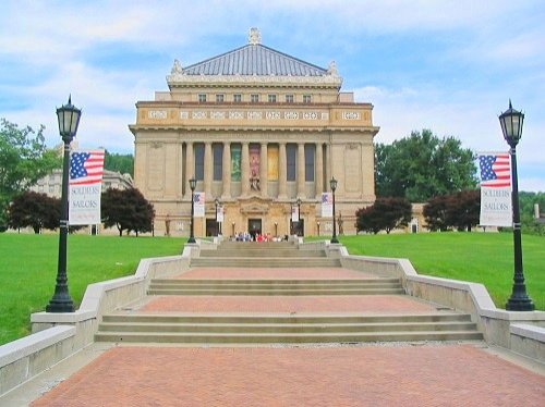 exhibits at the SOLDIERS AND SAILORS MEMORIAL HALL AND MUSEUM in Pittsburgh