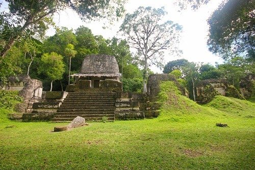 photo of Structure 5D-96 at THE SEVEN TEMPLES in Tikal