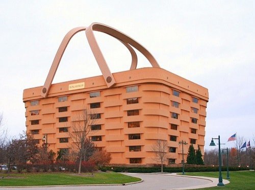 World’s Largest Basket in Dresden, OH