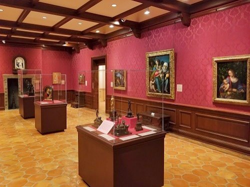 exhibits at the Frick Art Museum in Pittsburgh