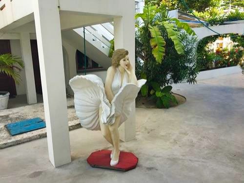 Marilyn Monroe statue at Corona del Mar Hotel & Apartments in San Pedro in Ambergris Caye, Belize