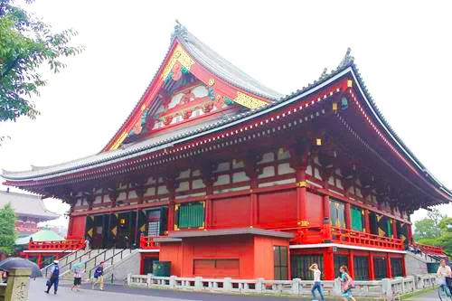 SENSOJI TEMPLE (ASAKUSA KANNON TEMPLE) in Tokyo