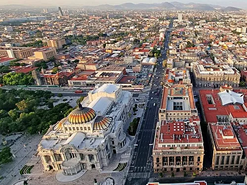 Torre Latinoamericana in Mexico City