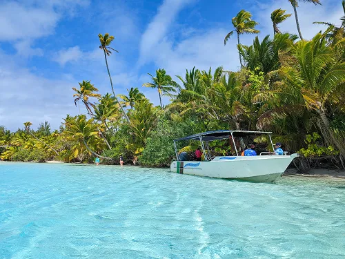 One Foot Island in Aitutaki in the Cook Islands