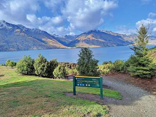 view from Seven Mile Point Track in New Zealand