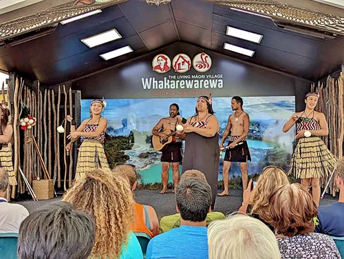 cultural show at Whakarewarewa Village in New Zealand