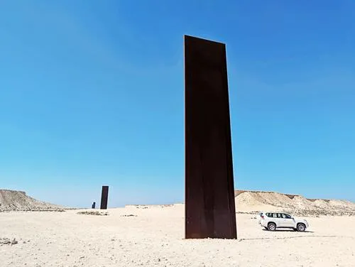 Richard Serra sculptures in Qatar