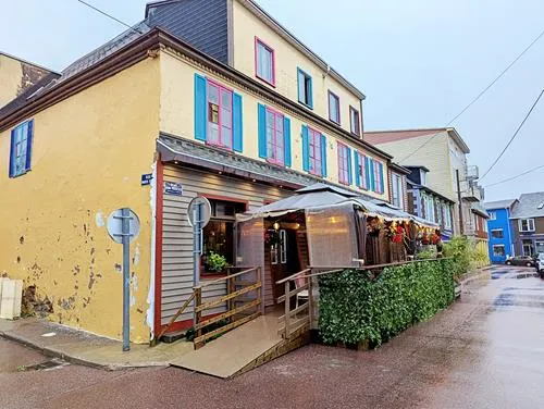 Le Select restaurant in St. Pierre and Miquelon 