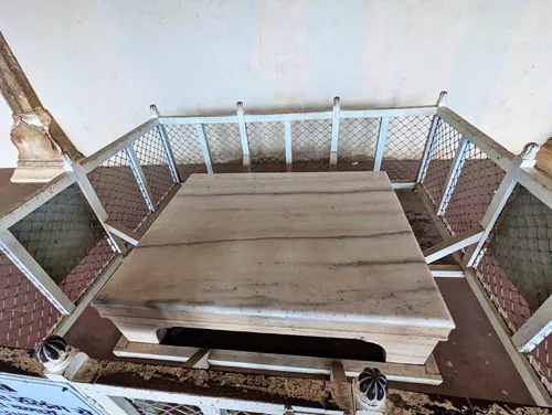 Throne in front of Jharokha (Throne Alcove) at Diwan-i-Aam (Hall of Public Audience) at Agra Fort in Agra in India