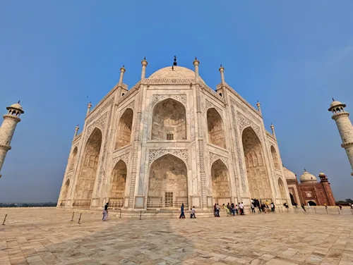 The Main Mausoleum and the Cenotaphs at the Taj Mahal in Agra in India