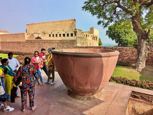 Hauz-i-Shirin at Fatehpur Sikri Fort in India