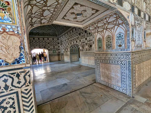 Diwan-i-Khas (Hall of Private Audience) in Amber Palace in Jaipur in India