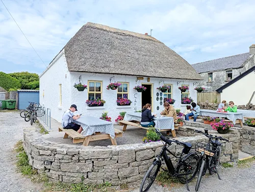 Teach Nan Phaidi - Restaurant on Inis Mór in the Aran Islands in Ireland