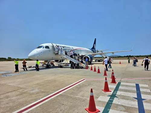 Seromexico airplane in La Paz, Mexico