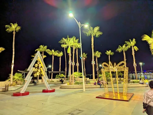Explanada Malecon in La Paz, Mexico