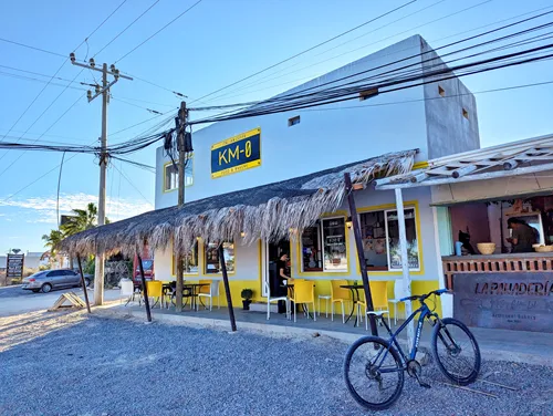 KM-0 Italian Coffee Food & Bakery in El Sargento, Mexico with important locations