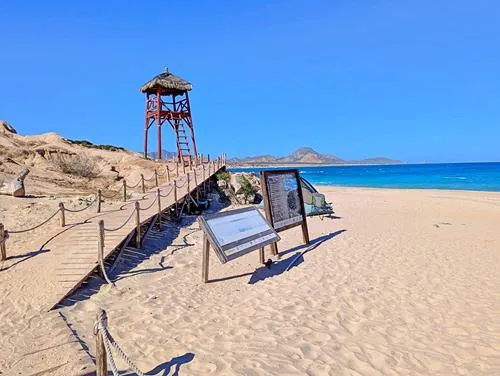 Playa El Arbolito near Cabo Pulmo