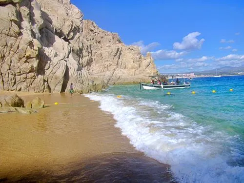 Lovers Beach (Playa de los Amantes) in Cabo San Lucas