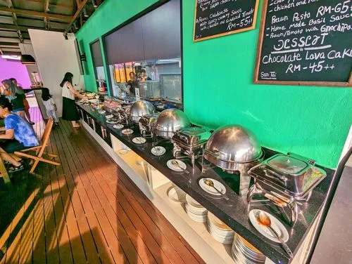 breakfast buffet at BuBu Long Beach Resort on Pulau Perhentian Kecil (The Small Island)  in Malaysia