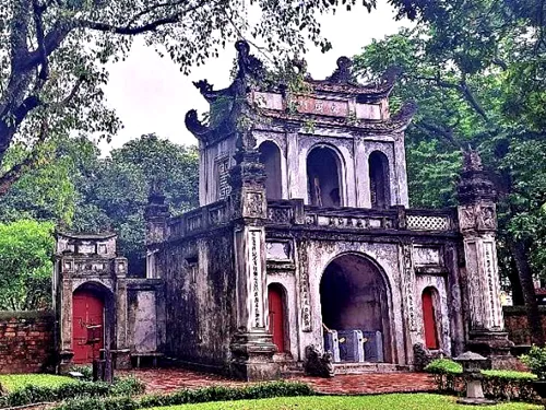 Temple of Literature: Hano in Hanoi in Vietnam
