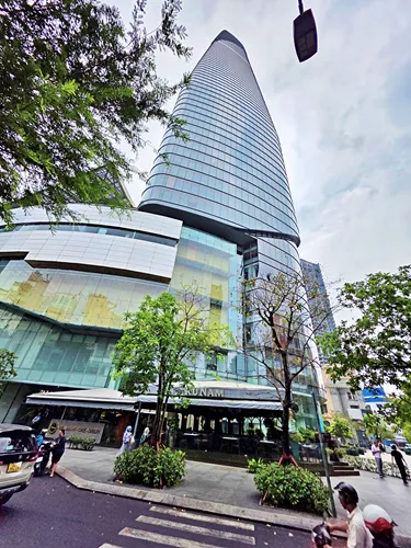 Photo of the Bitexco Tower in Ho CHin Minh City, Vietnam, as seen from the street