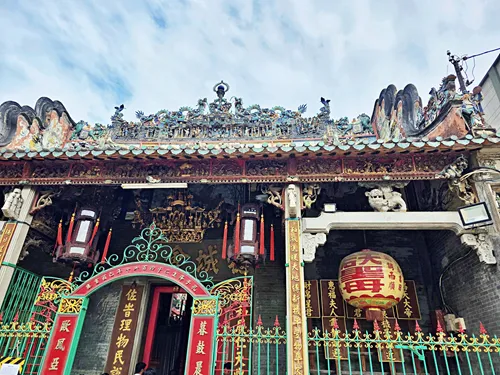 Main entrance gate with drum of Thien Hau Temple in Ho Chi Minh City in Vietnam