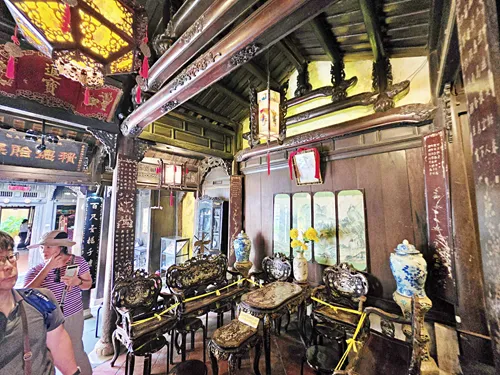 Beautifully decorated interior of the Old House of Tan Ky in Hoi An in Vietnam
