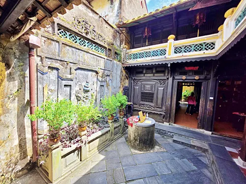 Courtyard in the Old House of Tan Ky in Hoi An in Vietnam