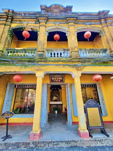 exhibits at the Museum of Sa Huynh Culture in Hoi An in Vietnam