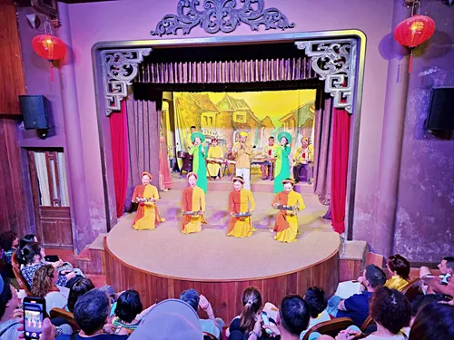 Cultural show at the Hoi An Traditional Art Performance House in Vietnam