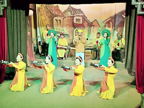Vietnamese Folk Music Show at Hội An Traditional Art Performance House in Vietnam