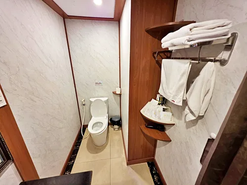 photo of a batroom on the Calypso ship during a 2 day 1 night Lan Ha Bay cruise in Vietnam
