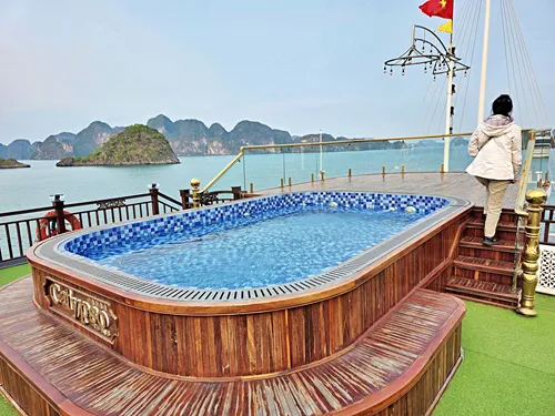 photo of the roof-top pool on the Calypso ship during a 2 day 1 night Lan Ha Bay cruise in Vietnam