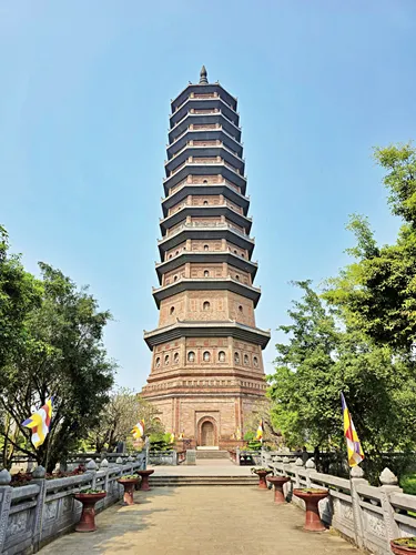 Tháp Bảo Thiên (Bái Đính Stupa) at Bai Dinh Pagoda in Ninh Binh in Vietnam in Vietnam