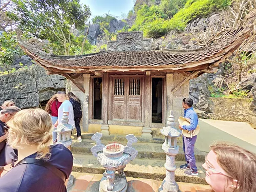 Upper Pagoda (Chùa Thượng) at Bich Dong Pagoda in Ninh Binh in Vietnam