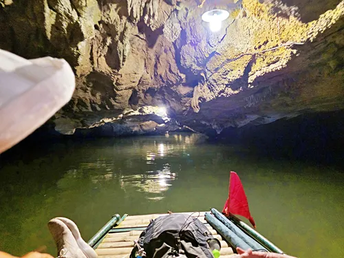 Hang Tối (Dark Cave) on Route 1 of the Trang An Boat near Ninh Binh in Vietnam