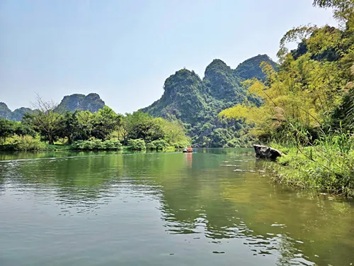 sampan ride to Hang Trần (Trần Cave on Route 1 of the Trang An Boat near Ninh Binh in Vietnam